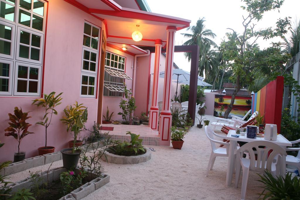 Equa Reef Maldives Otel Addu City Dış mekan fotoğraf