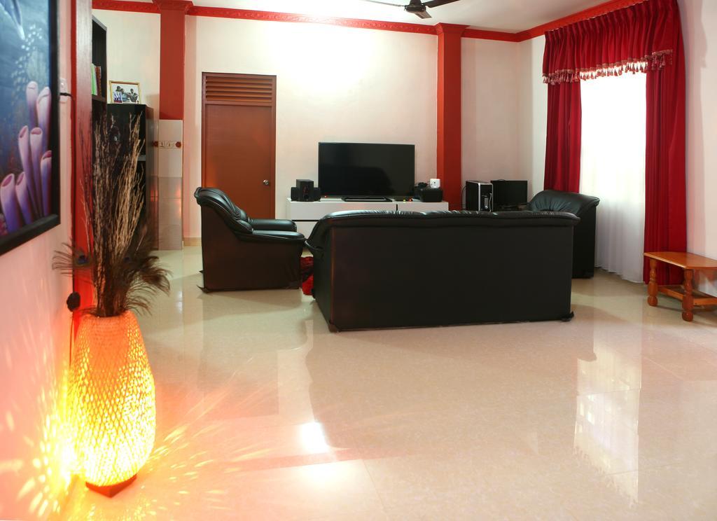 Equa Reef Maldives Otel Addu City Dış mekan fotoğraf
