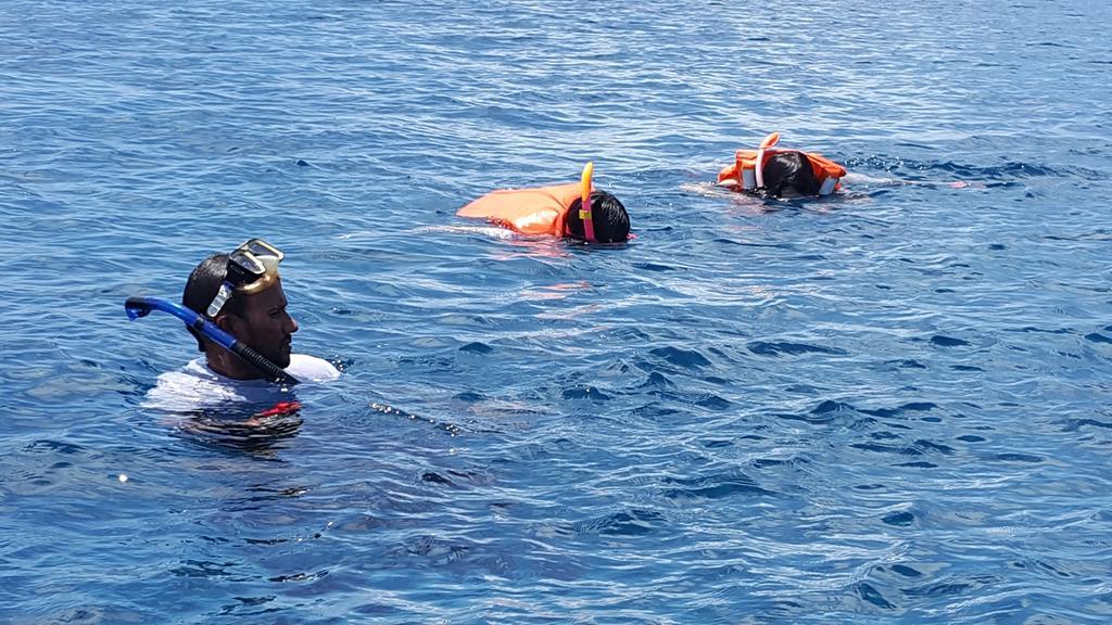 Equa Reef Maldives Otel Addu City Dış mekan fotoğraf