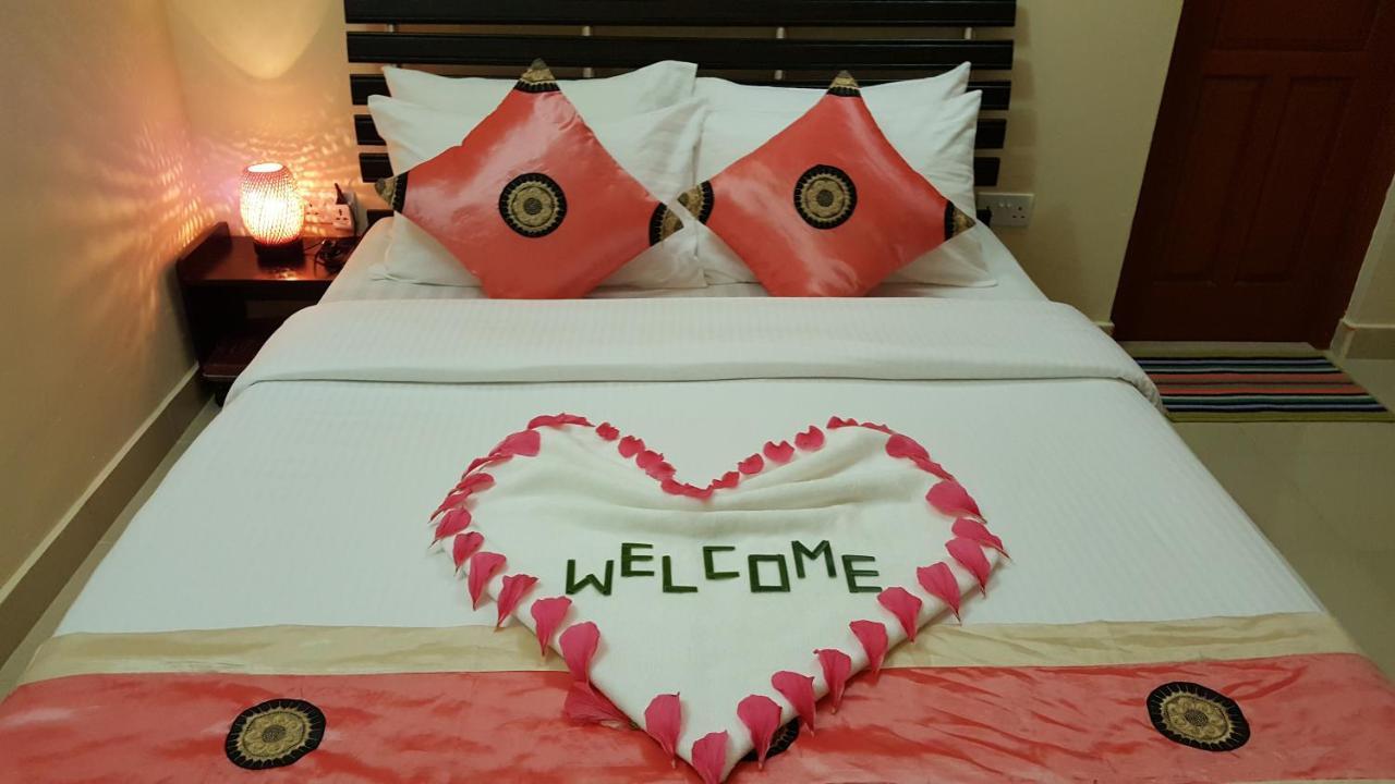 Equa Reef Maldives Otel Addu City Dış mekan fotoğraf
